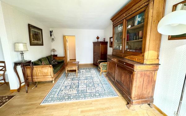 Appartement à vendre    4 pièces • 103,55 m2 Fleury-les-Aubrais