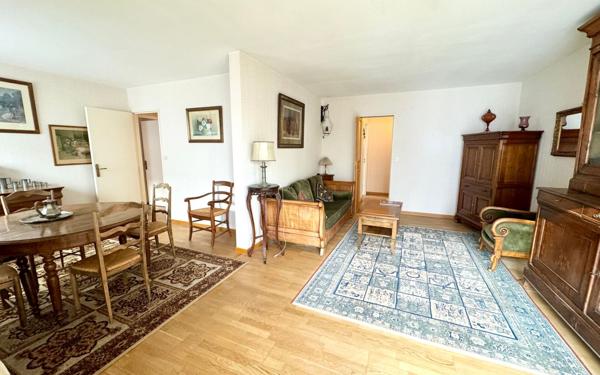 Appartement à vendre    4 pièces • 103,55 m2 Fleury-les-Aubrais