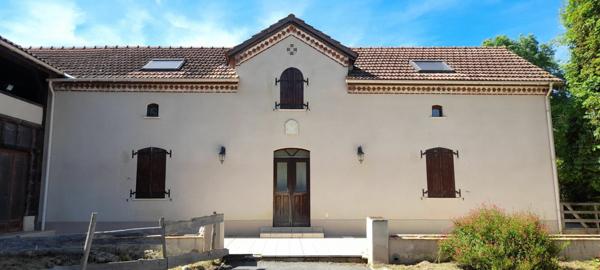 Maison à vendre    3 pièces •  Maubourguet