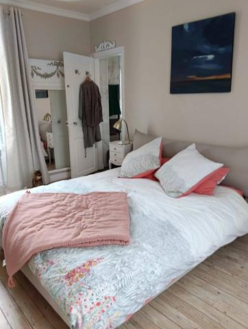 RARE SUR LE MARCHÉ – UNE MAISON DE CHARME AUX PRESTATIONS AUTHENTIQUES