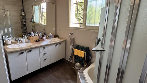 Maison de 160m² à Peyriac-De-Mer (11)