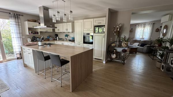 Maison de 160m² à Peyriac-De-Mer (11)