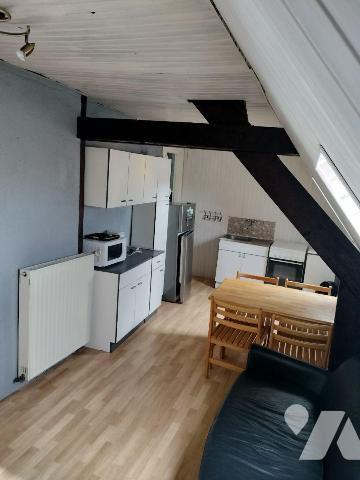 Maison de 170 m² - Fort potentiel - Vue mer - Le Portel

Située à proximité du littoral, cett...