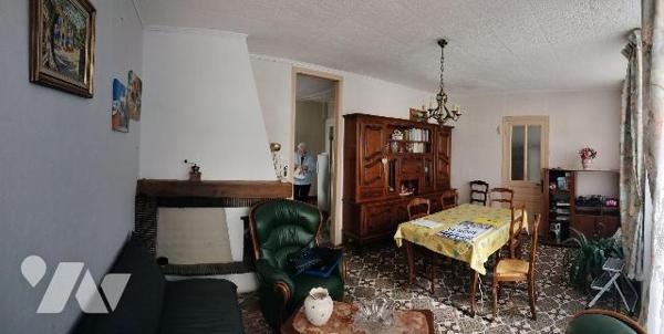 Maison de 170 m² - Fort potentiel - Vue mer - Le Portel

Située à proximité du littoral, cett...