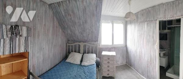 Maison de 170 m² - Fort potentiel - Vue mer - Le Portel

Située à proximité du littoral, cett...