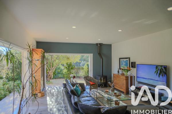 Maison à vendre 6 pièces 150 m² Bandol