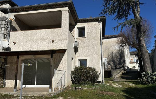 Maison en exclusivité à Ruoms avec potentiel locatif, investissement, activité libérale