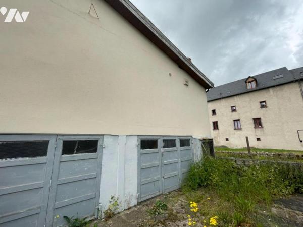 MURS ET FONDS A VENDRE A SAINT CHELY D'APCHER