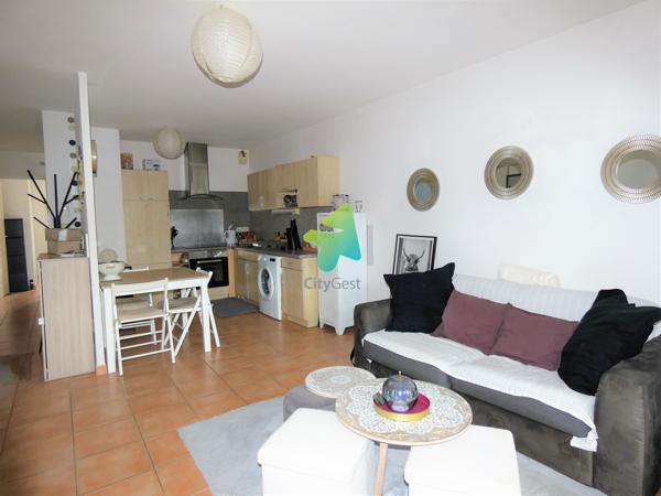 Appartement T2 42M² avec Terrasse 8m²- Cave et Parking