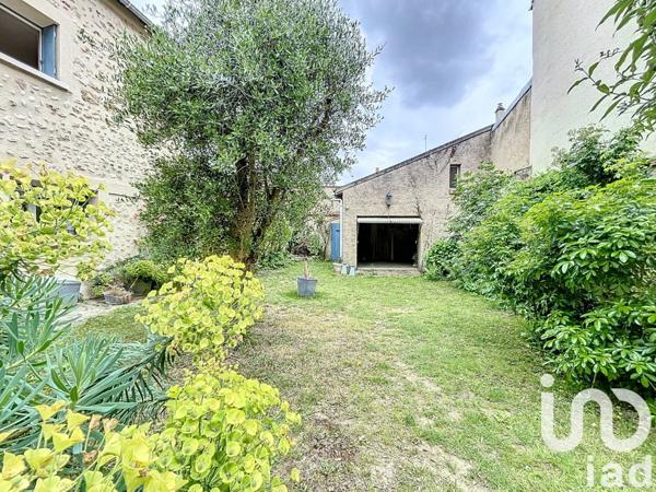 Maison à vendre 9 pièces 176 m² Mézières-sur-Seine