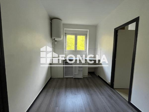 Location Studio 25.18 m² - 13 RUE POULLIC AL LOR Brest 29200
