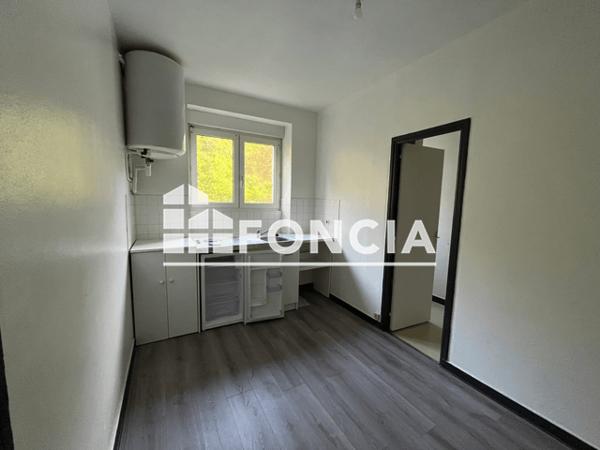 Location Studio 25.18 m² - 13 RUE POULLIC AL LOR Brest 29200