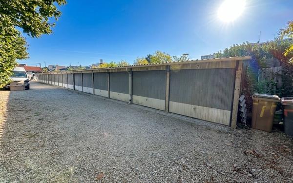 Stationnement à vendre