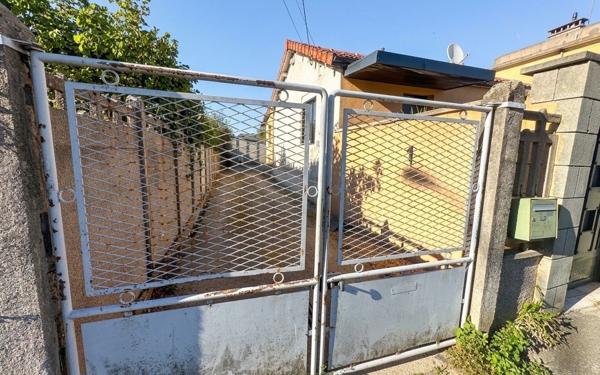 Stationnement à vendre