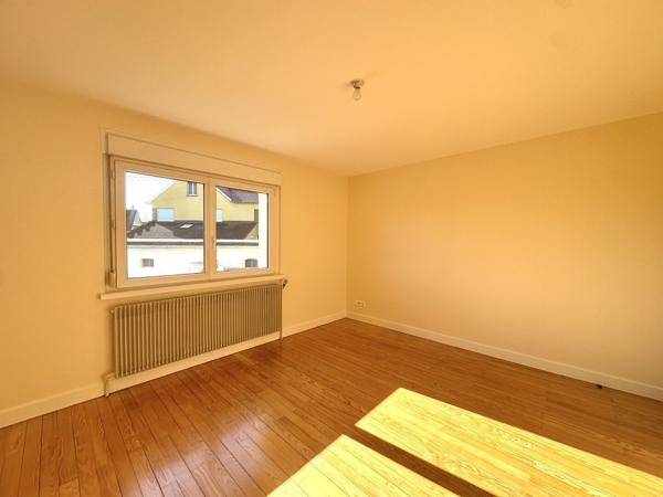 Barr, maison plain pied sur 9,73 ares avec dépendance