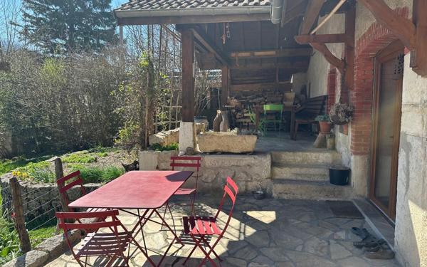 Maison à vendre    10 pièces •  Lancrans