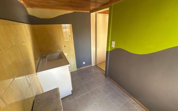 Maison à vendre    10 pièces •  Lancrans