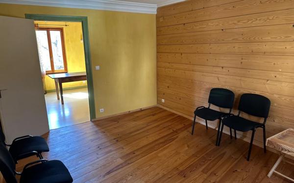 Maison à vendre    10 pièces •  Lancrans