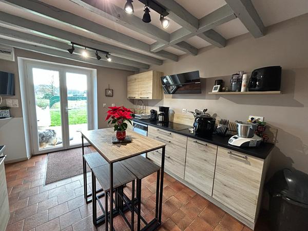 Jolie fermette entièrement rénovée à La Suze sur Sarthe