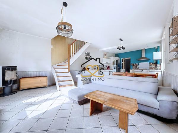 Saint-Dier-d'Auvergne (63520) Maison familiale avec nombreuses dépendances – 4 chambres – Terrain clos – Saint-Dier-d’Auvergne