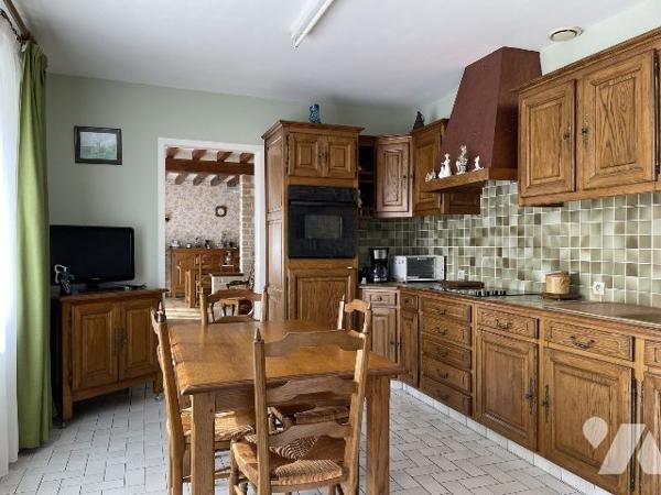 MAISON ET DEPENDANCES SUR 2 HECTARES DE TERRAIN