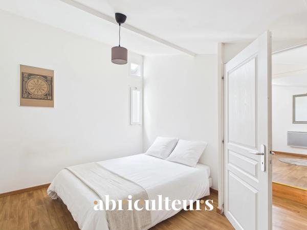 Duplex T3 de 64 m² au Bouscat, Parc de l'Ermitage 2 chambres, copropriété de 2 lots