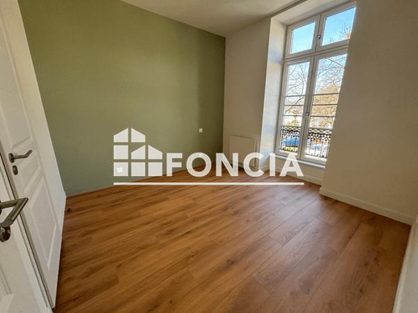 Location Appartement 2 pièces 38.12 m² - 8 BIS RUE MARCA Pau 64000