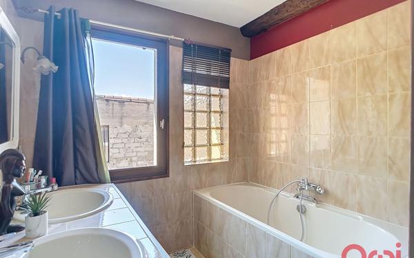 Appartement à vendre    4 pièces • 111,65 m2 Avignon