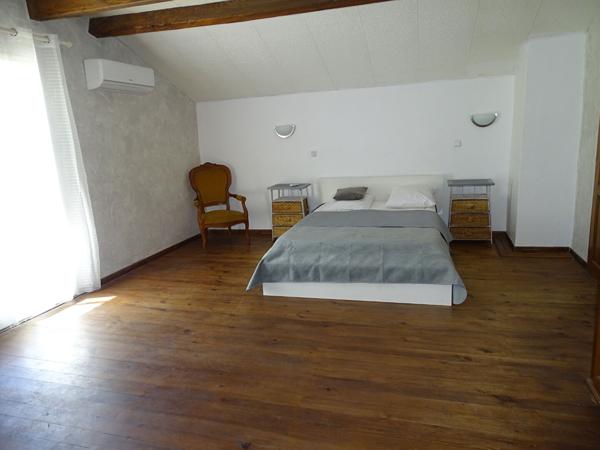 Maison Volonne 5 pièce(s)  piscine alpes de hautes Provence