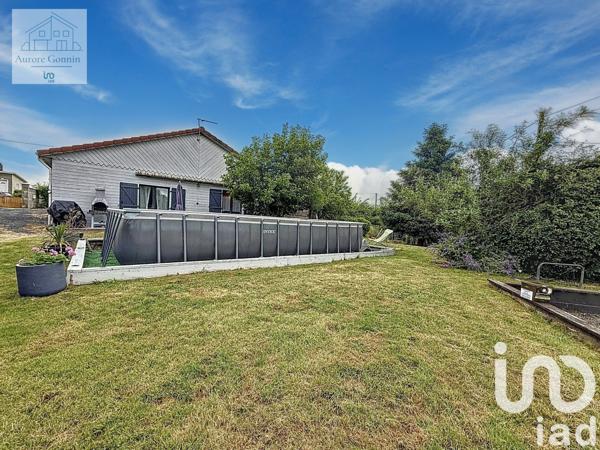 Maison 4 pièces de 115 m² à Lucenay-lès-Aix (58380)
