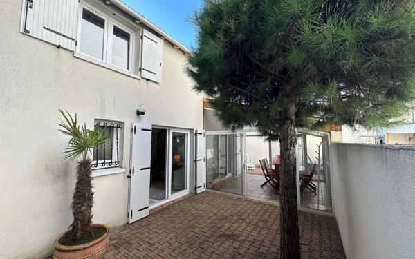 Maison à vendre    3 pièces •  Saint-Palais-sur-Mer