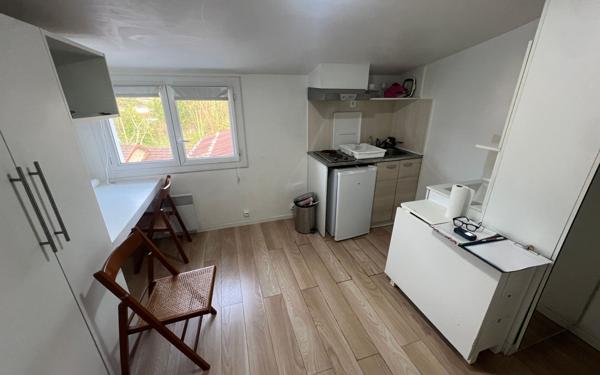 Appartement à vendre    2 pièces • 10,14 m2 Orsay