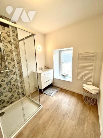 Ancien corps de ferme entièrement réhabilité en 4 maisons de standing