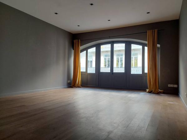 Appartement à vendre 3 pièces de 74 m²