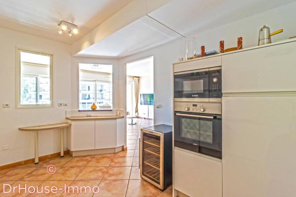Appartement à vendre 3 pièces de 105 m²