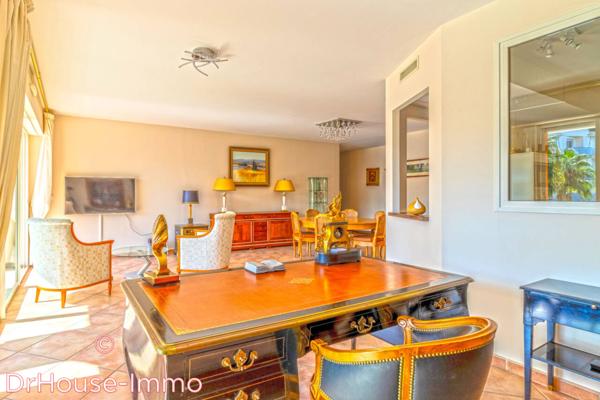 Appartement à vendre 3 pièces de 105 m²