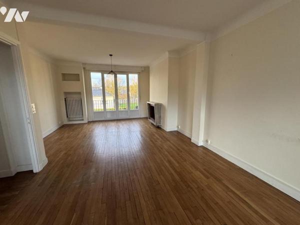 LISIEUX Gare Appartement 112m² au 1er étage + garage