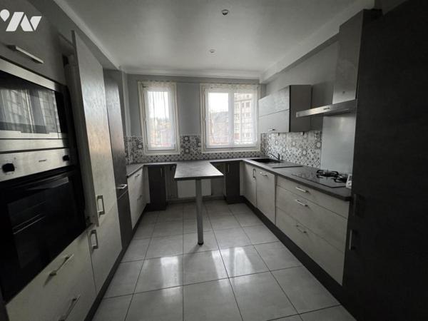 LISIEUX Gare Appartement 112m² au 1er étage + garage