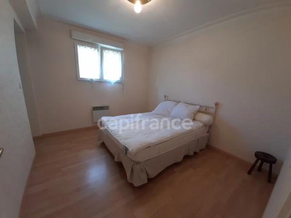 Maison à vendre sur sous-sol total - secteur Plogonnec - Surface habitable 134 m2 - 6 pièces- 4 chambres - 1 bureau- véranda- jardin-parcelle de 2794 m2