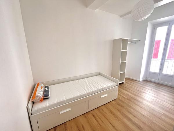 Rians (83560) Appartement T3 meublé