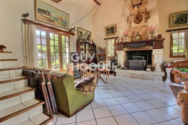 Maison  8 pièce(s) 170m2
