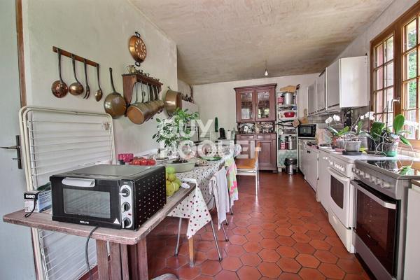 Maison  8 pièce(s) 170m2