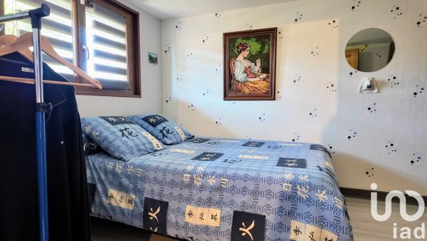 Maison traditionnelle 7 pièces de 150 m² à Bonson (42160)