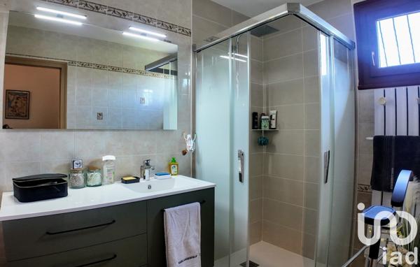 Maison traditionnelle 7 pièces de 150 m² à Bonson (42160)