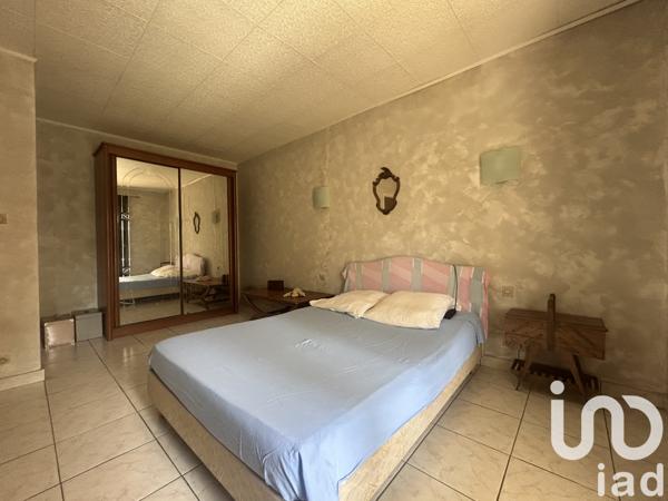 House for sale 3 rooms 83 m² Montescot