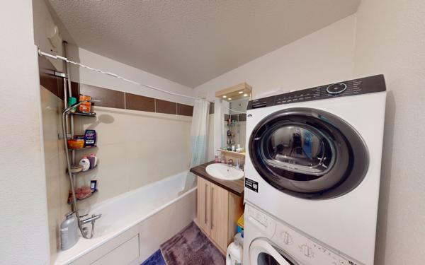 Appartement à vendre    2 pièces • 47,82 m2 Castanet-Tolosan