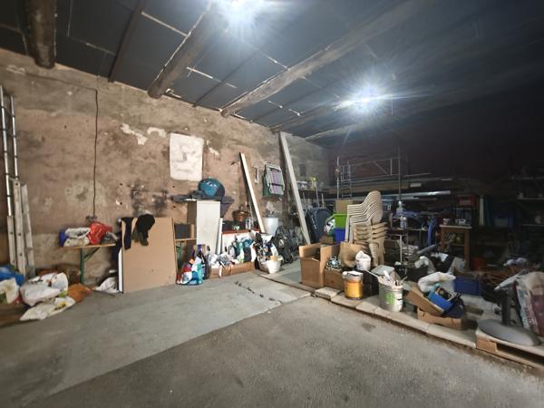 Adissan (34230) Maison vigneronne T6 de 200m2 avec terrasse et garage