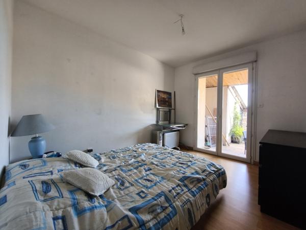 Adissan (34230) Maison vigneronne T6 de 200m2 avec terrasse et garage