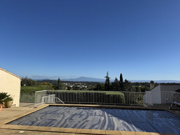 Villeneuve-lès-Avignon (30400) Villa avec vue