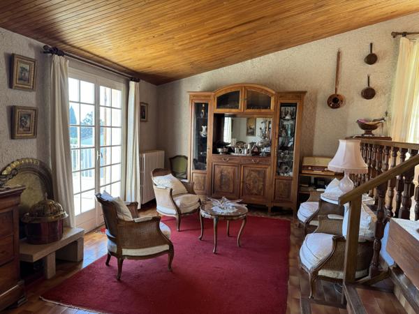 Villeneuve-lès-Avignon (30400) Villa avec vue